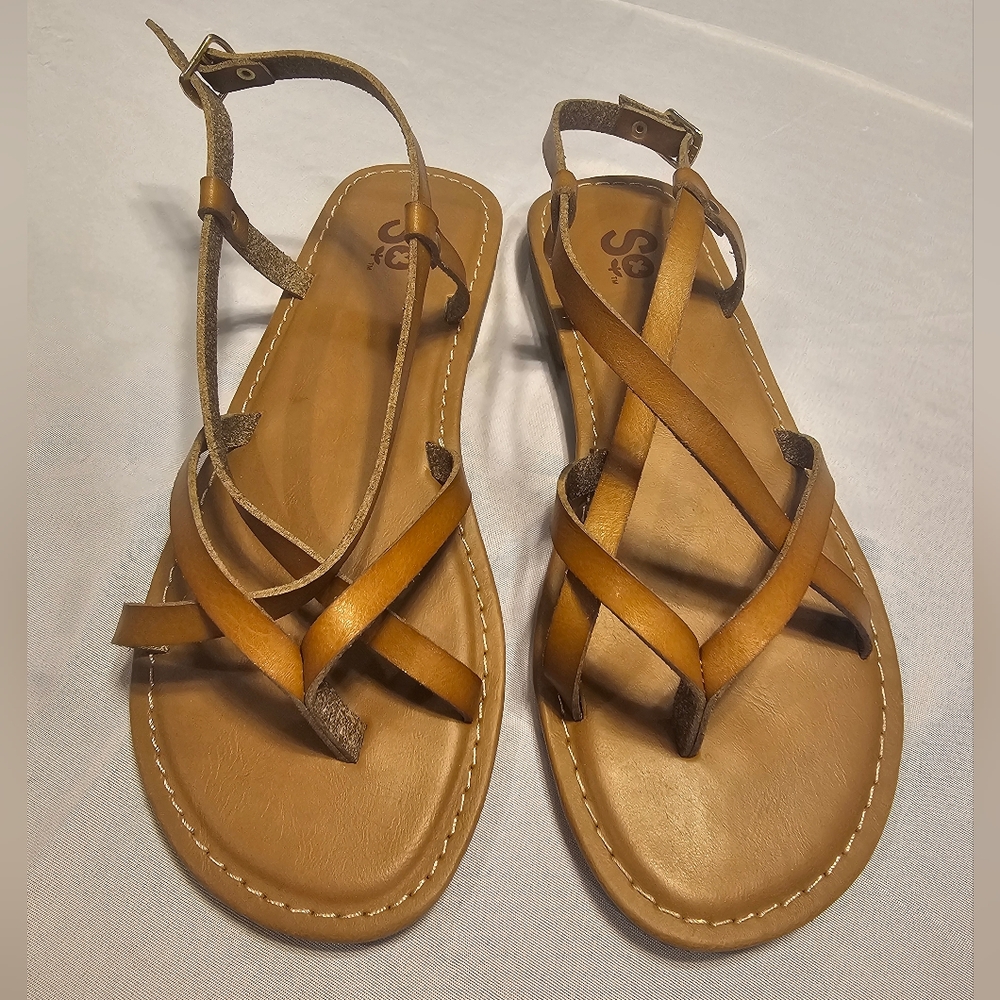 SO | SANDALS